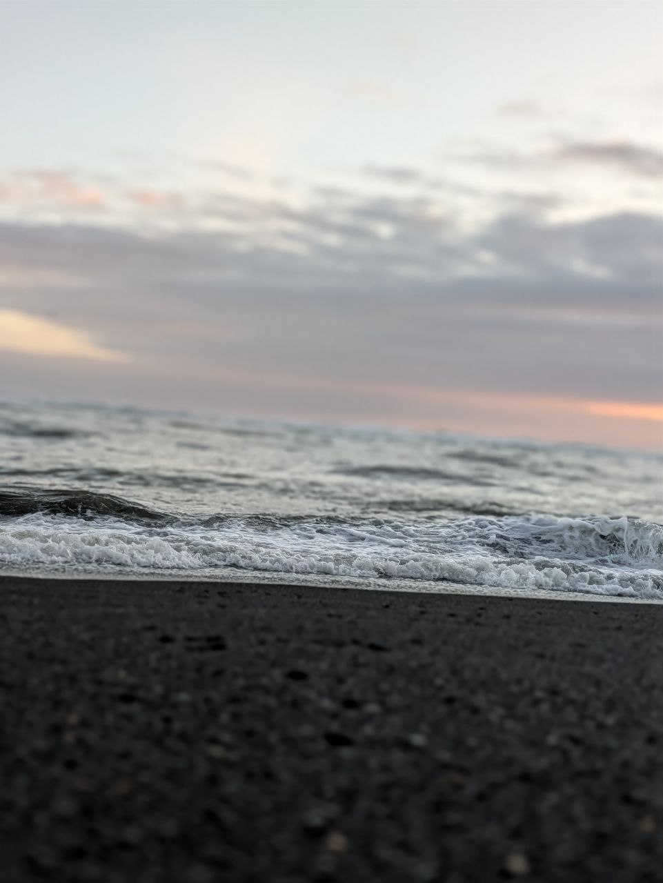 Schwarzer Sandstrand Island