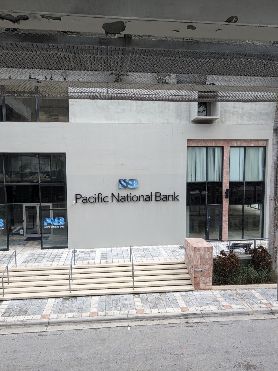 Pacific National Bank