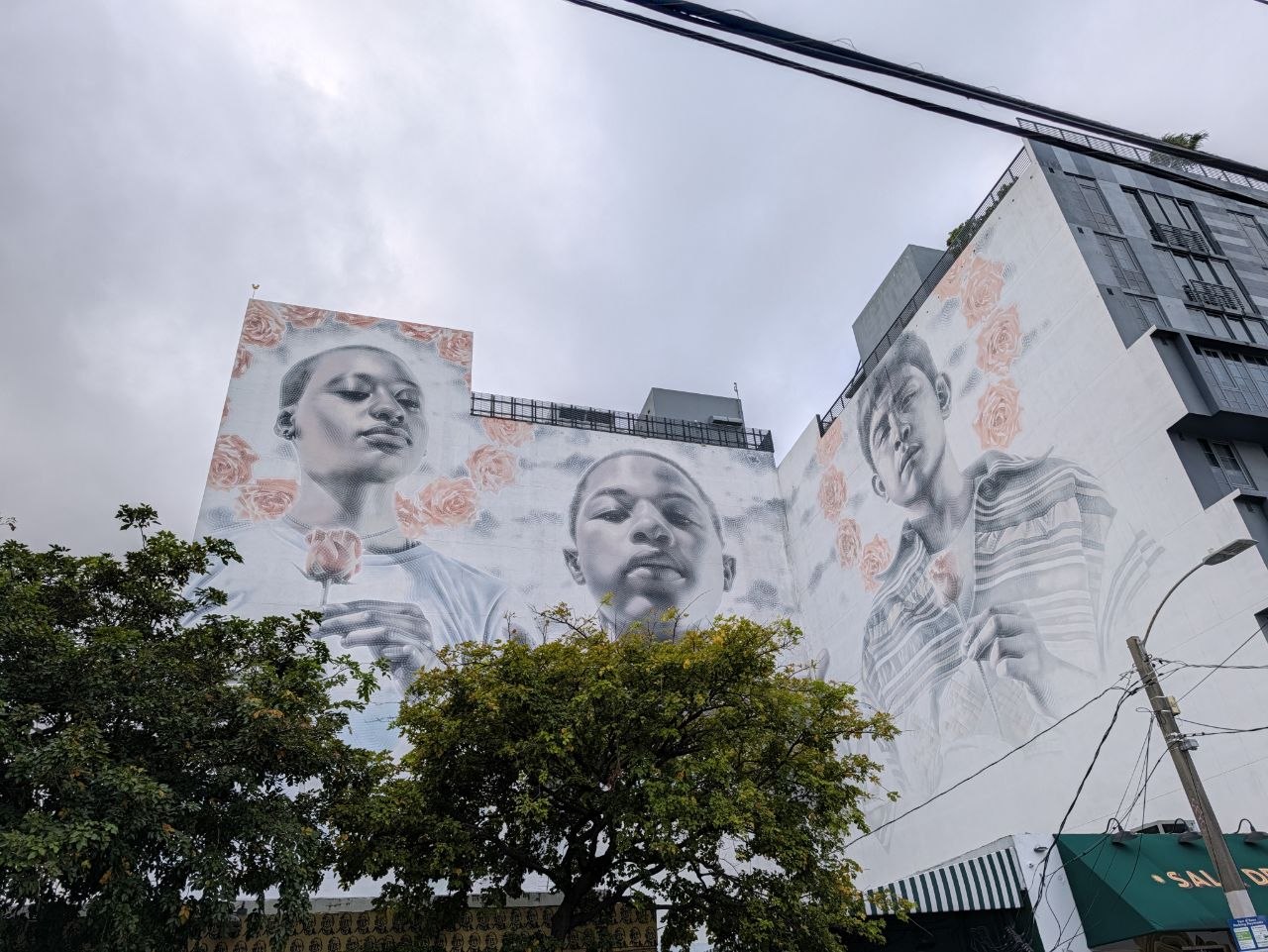 Wynwood Gesichter Mural